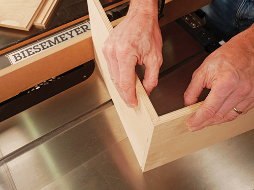 Lining up a rabbet-and-dado joint for a router table cabinet