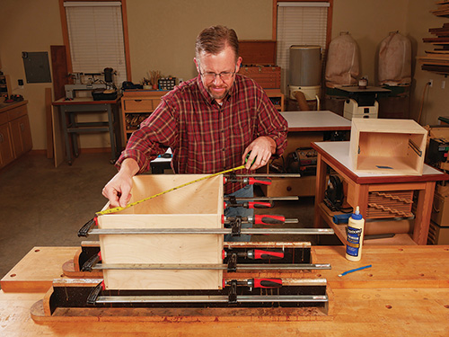 Gluing and clamping router table cabinet drawer box