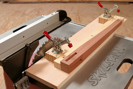 how to make a table saw taper jig tapered legs woodworking