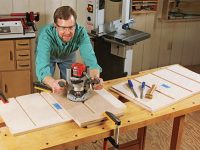 Routing Shaker dresser side panel dadoes