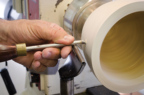 Cutting lines into a bowl with a bead tool