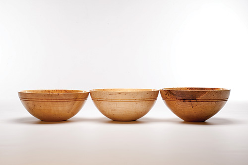 Samples of turned bowls with beads cut into them
