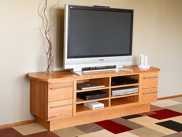 PROJECT: Slide-out Media Center