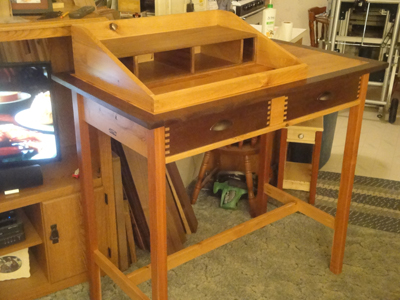Standing Writing Desk - Woodworking Blog Videos 