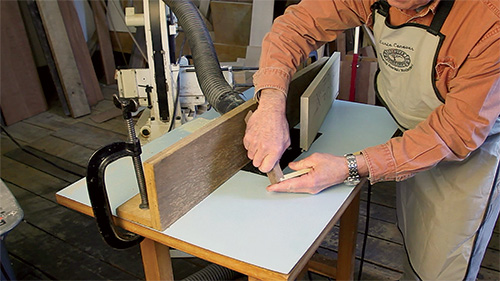 Cutting joinery for tool chest drawer