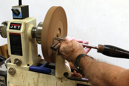 Using bowl gouge to make concave base for trivet