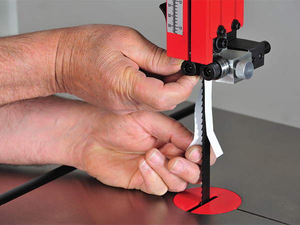 VIDEO: How to Tune Up and Maintain Your Band Saw