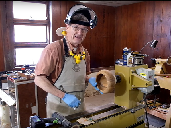 VIDEO: Turning a Closed Form Bowl