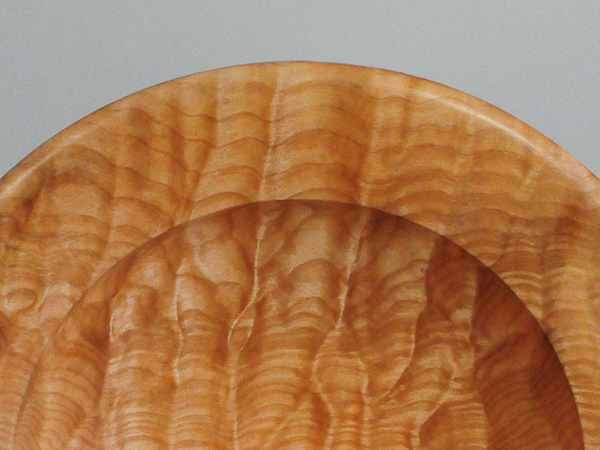 Platter turned from figured maple