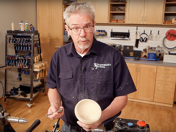 VIDEO: Woodturning with Green Wood or Dried Bowl Blanks