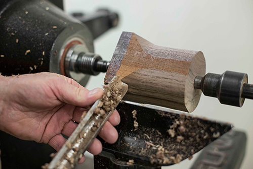 Beginning cut for sphere turning