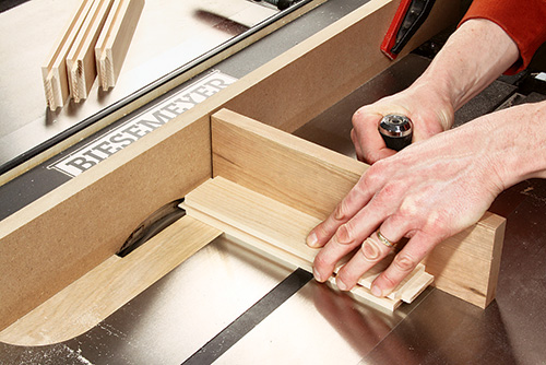 Cutting miter saw stand door joinery with a dado blade in a table saw