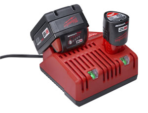 Milwaukee M18 and M12 Multi-Voltage Charger