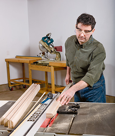 Cutting panel press bars in plywood on a table saw