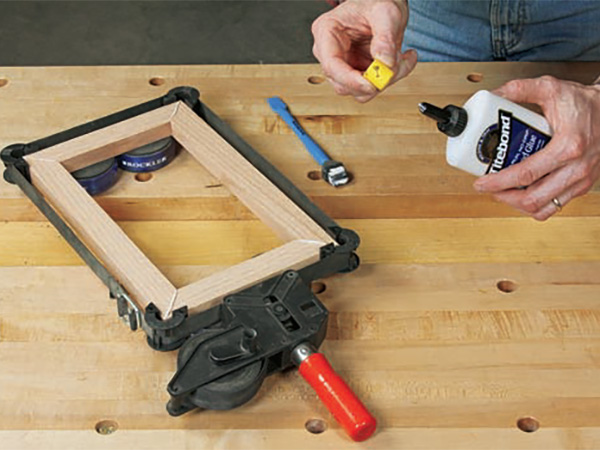 Cork Your Glue Bottle - Woodworking, Blog, Videos, Plans