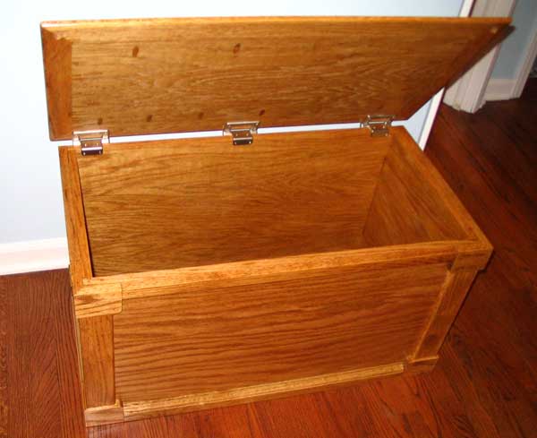 Changing Table &amp; Toy Box - Woodworking | Blog | Videos 