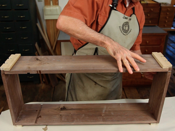 VIDEO: Test Fit and Gluing Through Dovetails