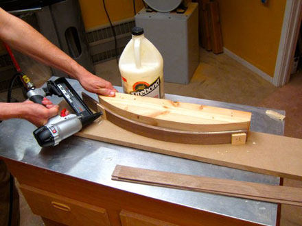 Clever Ways to Use a Narrow Crown Staple Gun - Woodworking 