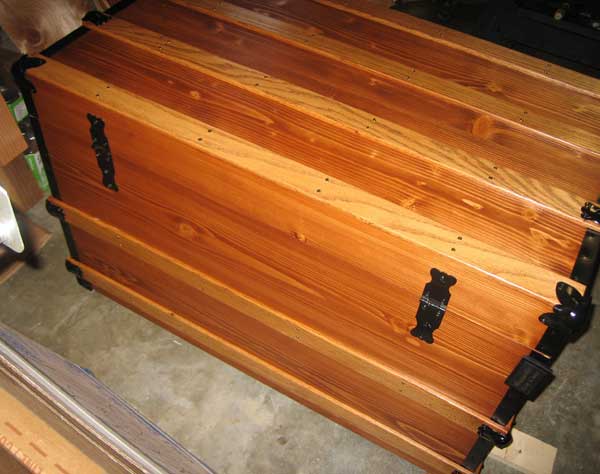 pine chest top back