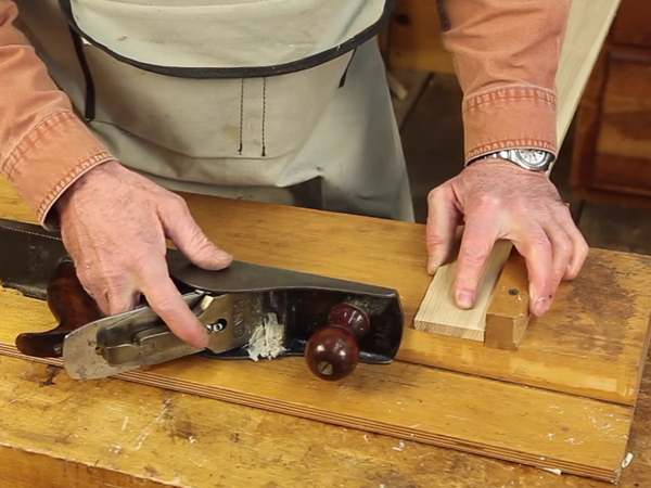 VIDEO: Hand Plane Shooting Board Jigs