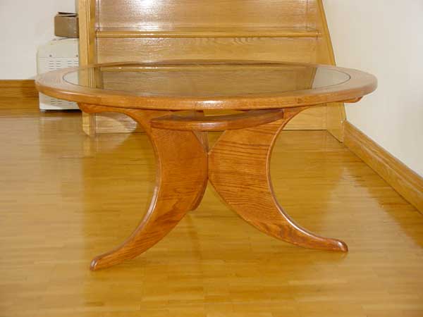 Round Red Oak Table