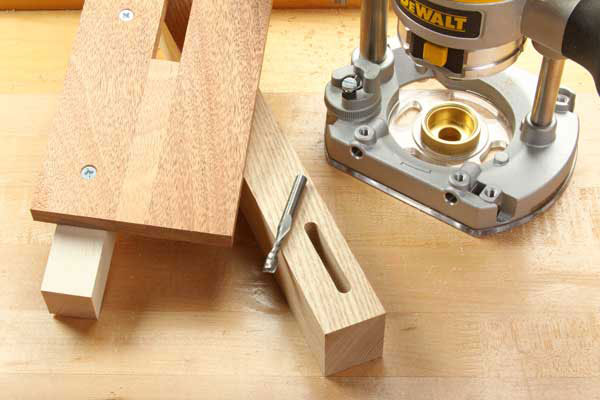 Cut Mortises with a Plunge Router and Jig