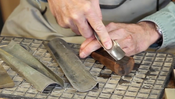 Sharpening Carving Chisels