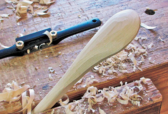 Do not leave too much wood where the handle meets the bowl. You don’t want your spoon to be heavy and bulky when it’s in use.
