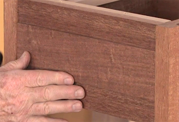 Video: Advancing Your Skills, Ep14 – Fitting the Drawer in the Cabinet